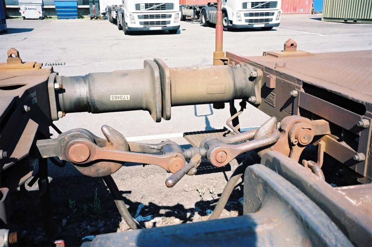 کوپلینگ واگن