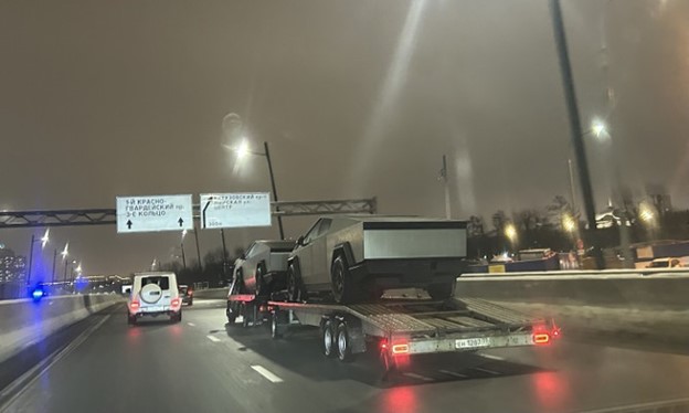 تسلا سایبرتراک