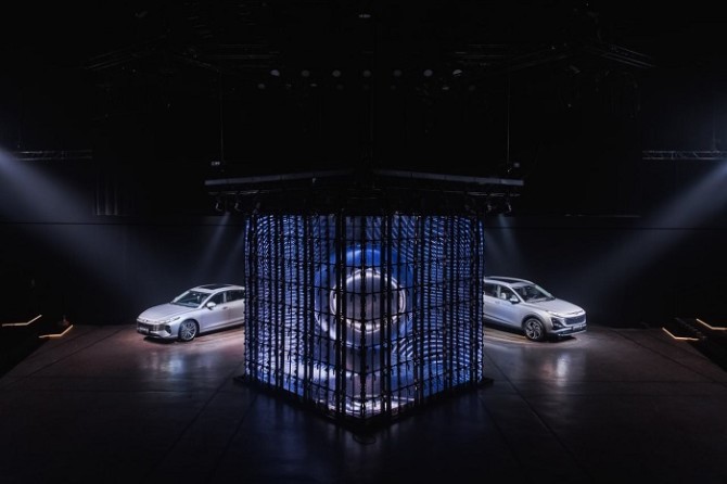  برند بستون به‌طور رسمی کراس‌اوور T90 و لیفت‌بک B70 را معرفی کرد