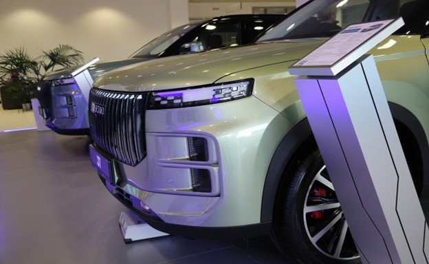 بازار خودروی روسیه