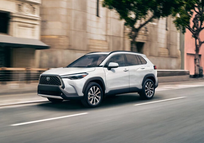 تویوتا کرولا کراس