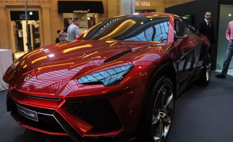 Lamborghini Urus | پرفروش‌ترین خودروی لوکس روسیه