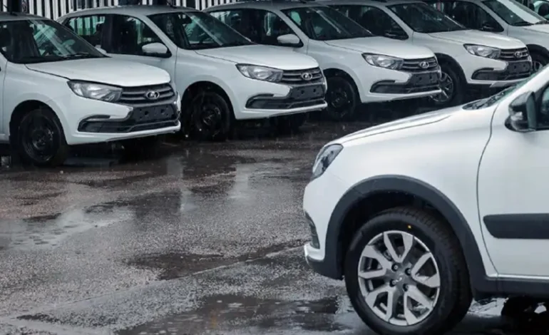  کاهش ۵ درصدی قیمت خودروهای Lada در سال ۲۰۲۵